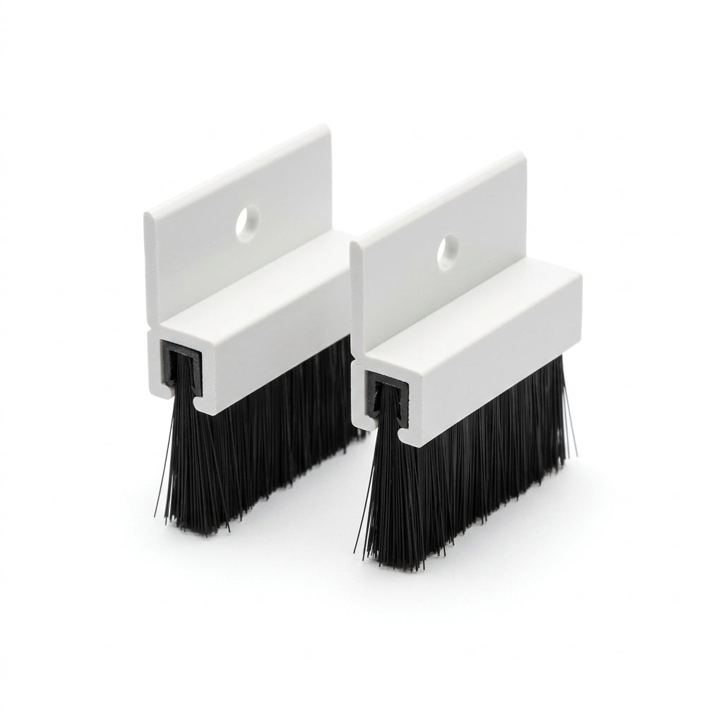 20mm White Brush Door Bottom Excluder - 25 x 0.914m Lengths