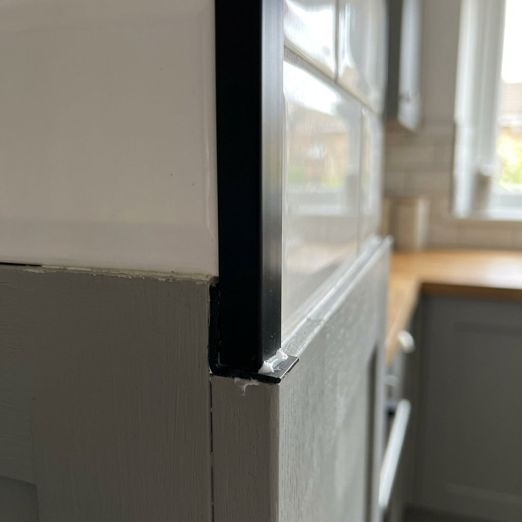 Vanilla PVC Corner Trim 12.5mm - Pack of 12 Lengths at 2.44m Each