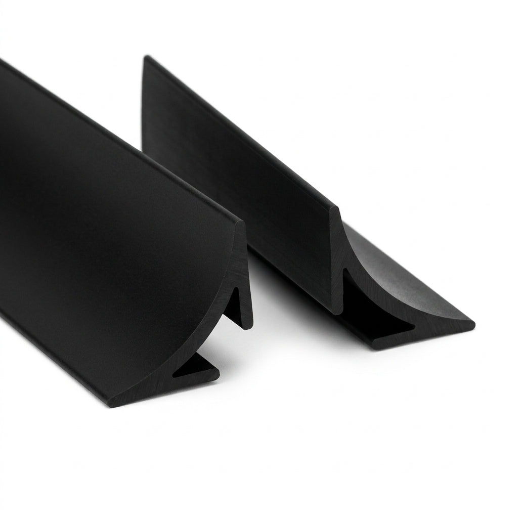 Black Plastic Scotia Moulding - 25mm, Pack of 12, 2.44m Each