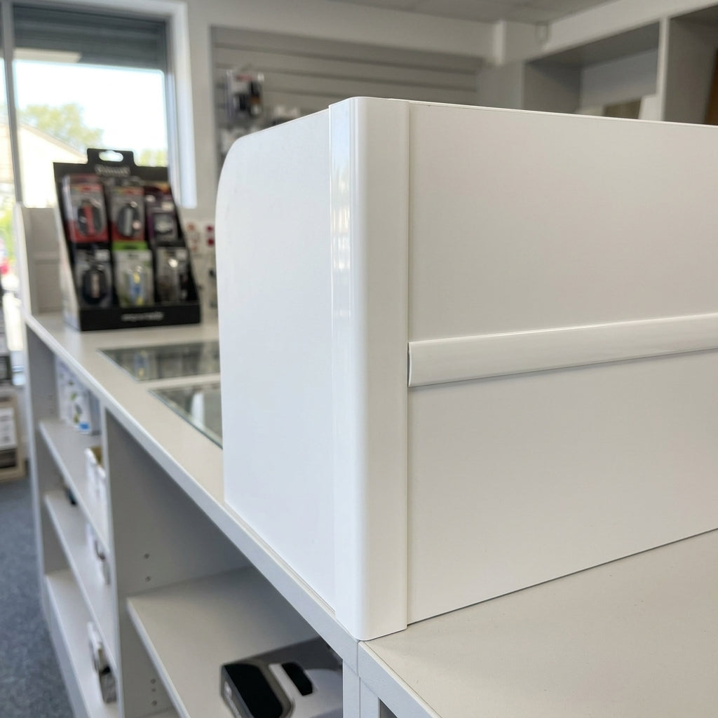 3mm External Plastic Corner White - Pack of 12, 2.54m Each