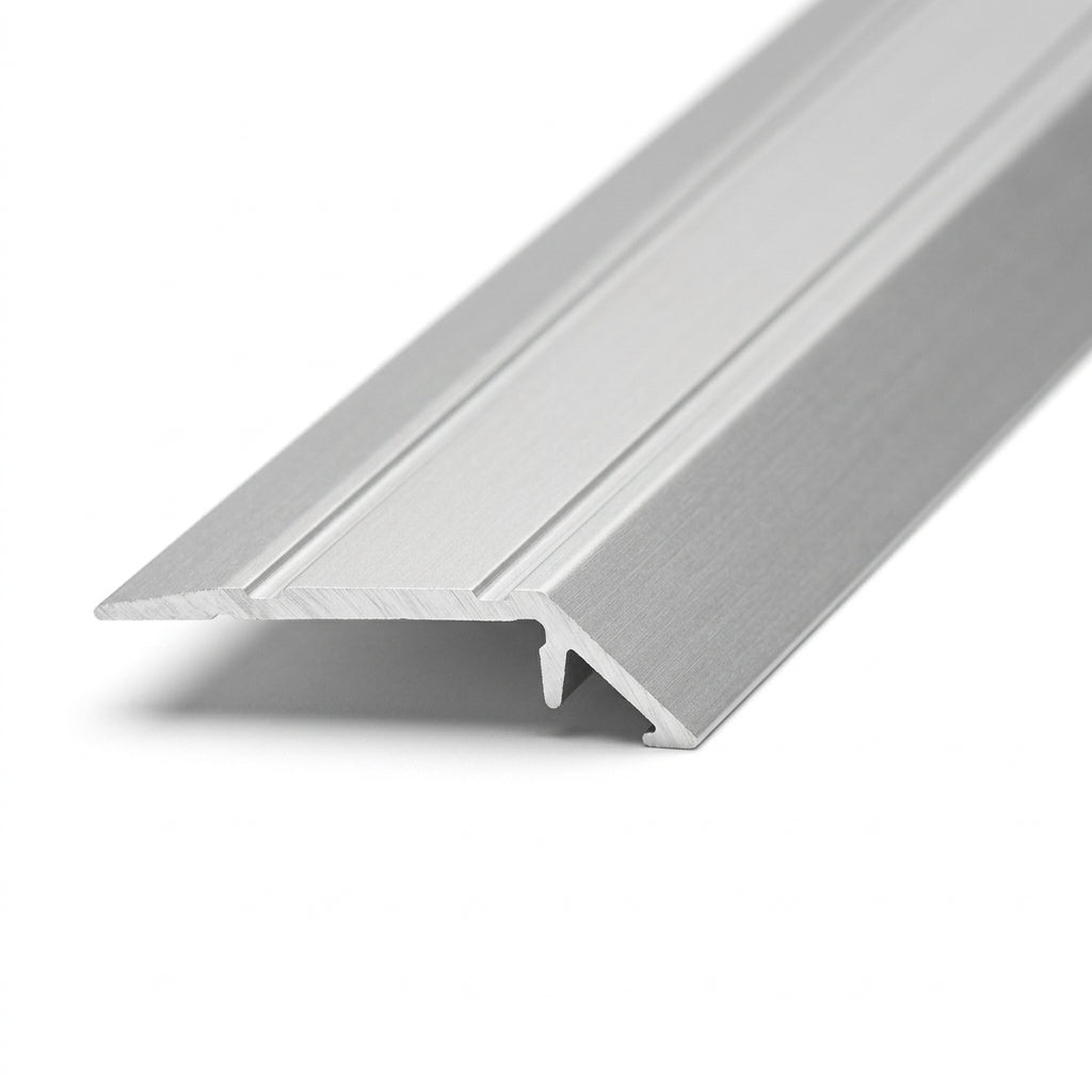 Matt Gold Aluminium Angle Edge - 5 x 0.895m Lengths