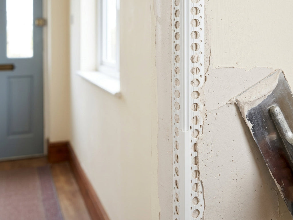 4mm Plastic Render Corner Bead White - 25 x 2.5m Lengths